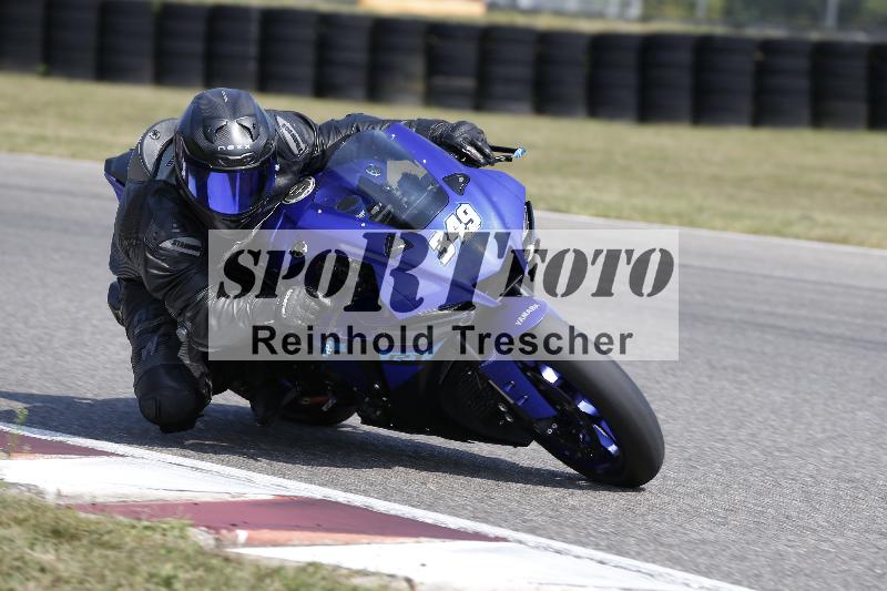 Archiv-2025/49 26.08.2025 Cornu Master School ADR/rot-rouge/349